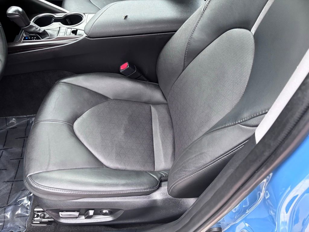 Used 2024 Toyota Camry XSE image 18