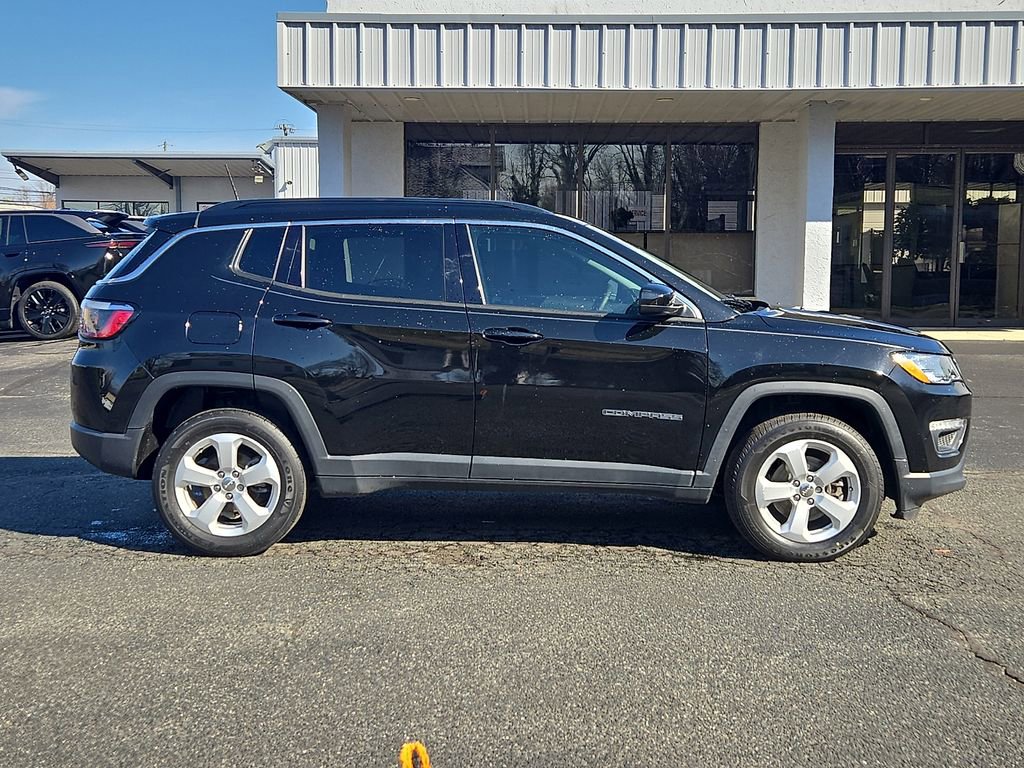 Used 2021 Jeep Compass Latitude AWD/4WD image 7