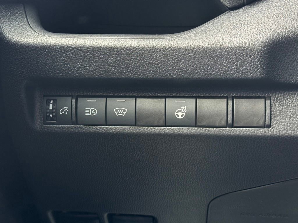 Certified 2025 Toyota RAV4 XLE image 27
