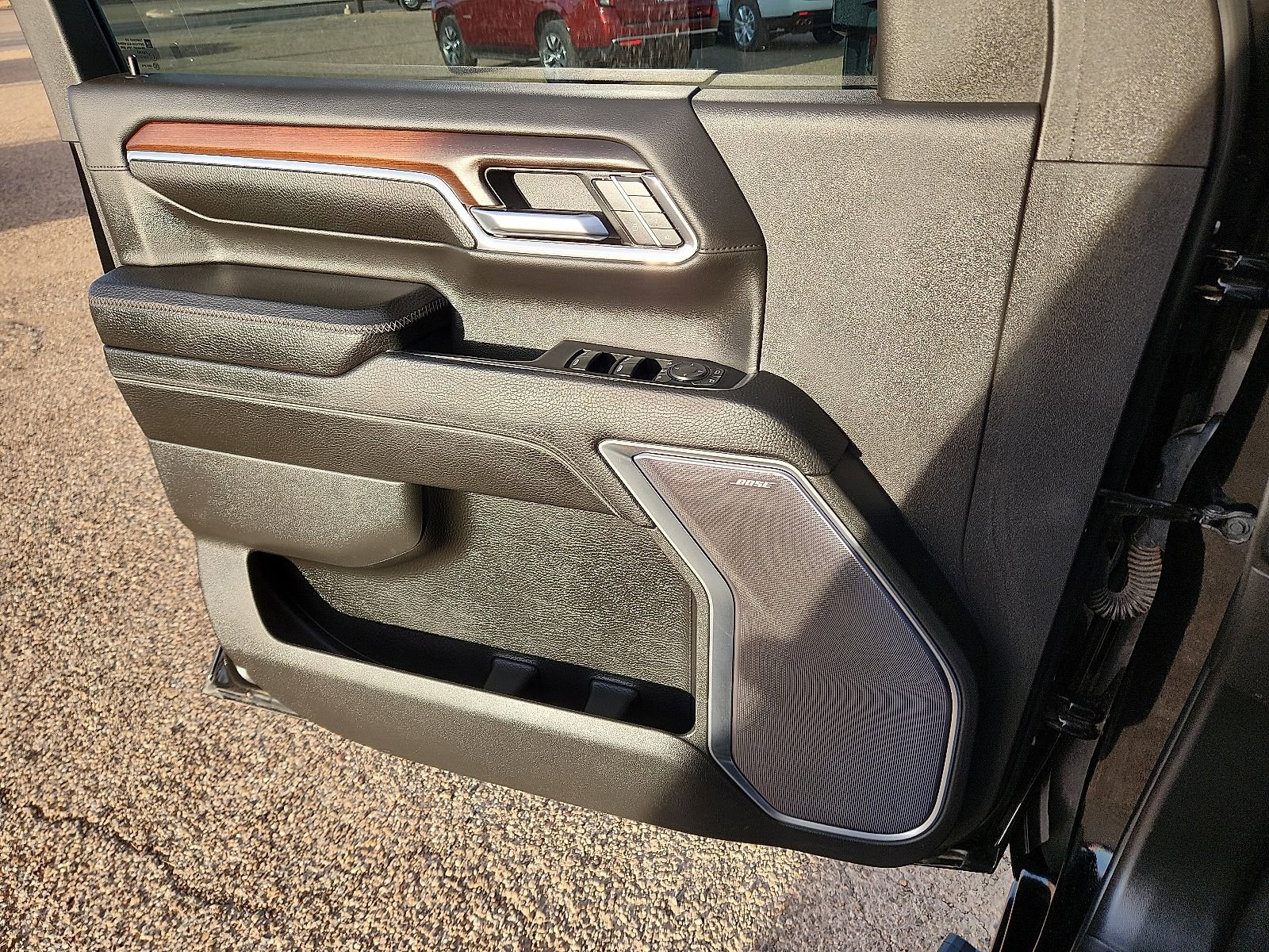 Used 2024 GMC Sierra 3500 Denali w/ Technology Package image 13