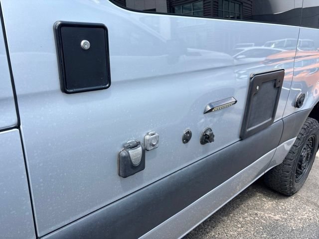Used 2022 Mercedes-Benz Sprinter 2500 image 9