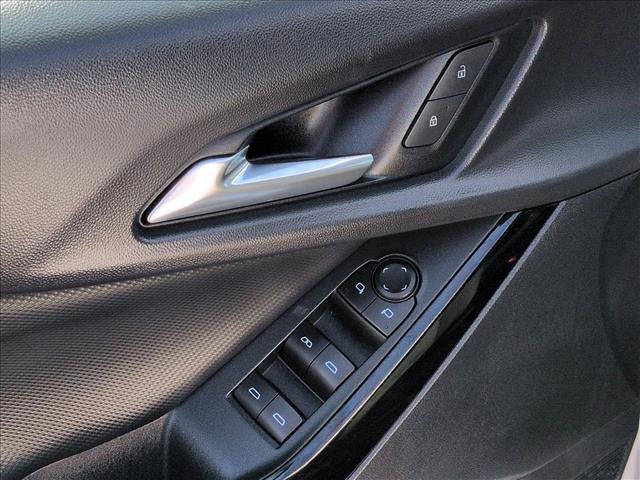Used 2025 Chevrolet Equinox LT AWD/4WD image 12