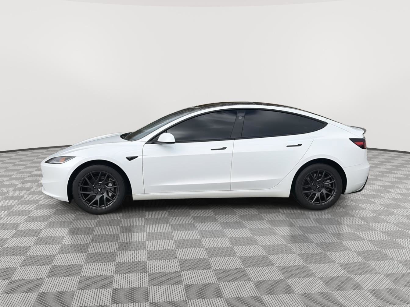 Used 2025 Tesla Model 3 Long Range image 5