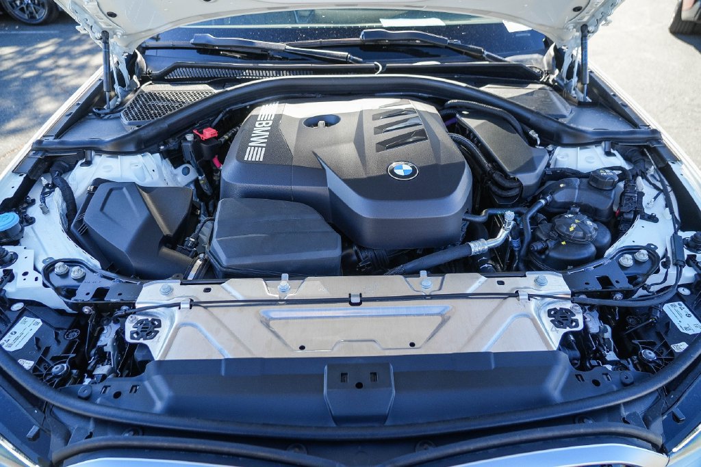 New 2026 BMW 330i Sedan w/ Convenience Package RWD image 27