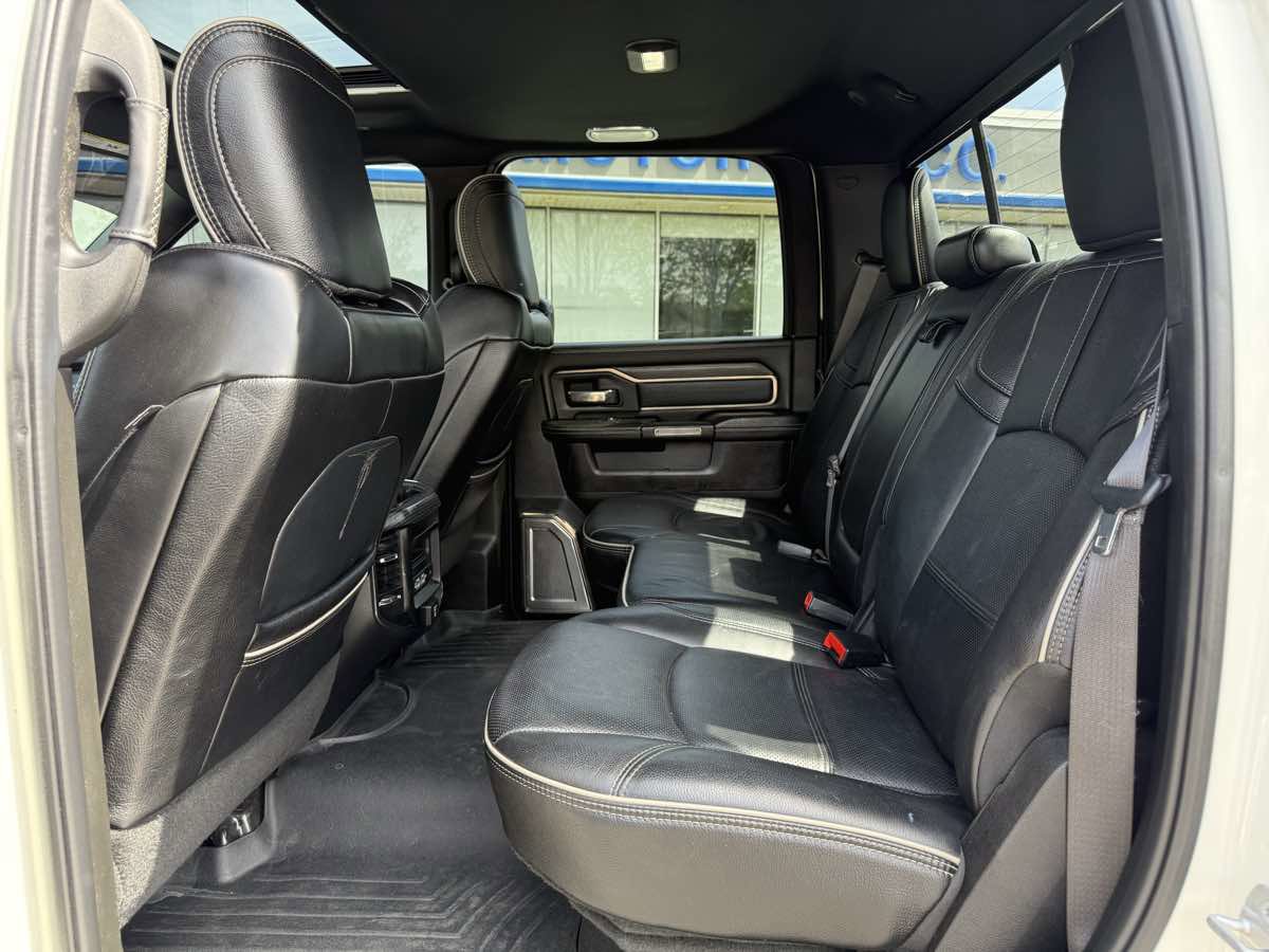Used 2019 RAM 3500 Limited w/ Max Tow Package AWD/4WD image 15