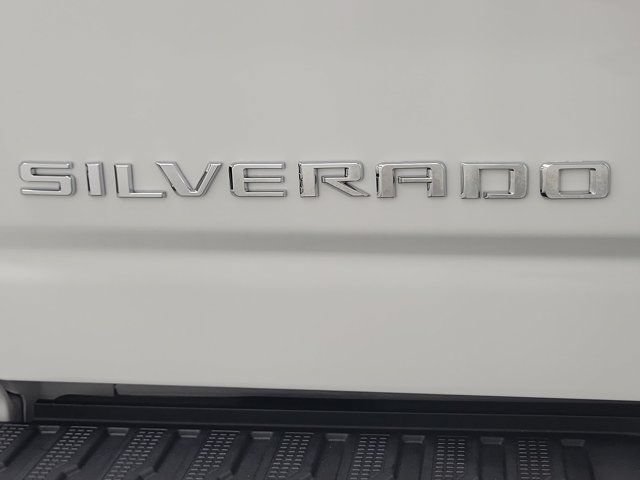 Used 2025 Chevrolet Silverado 2500 LT w/ Convenience Package AWD/4WD image 8