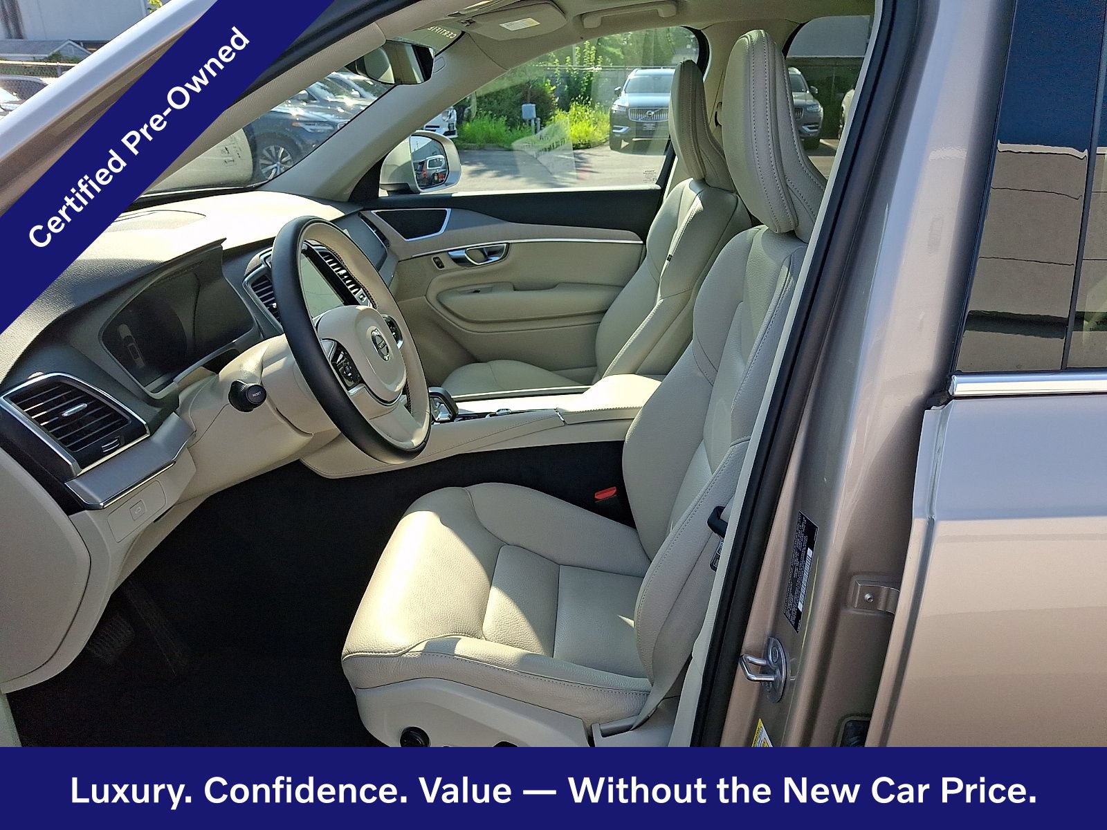 Certified 2025 Volvo XC90 B5 Core w/ Climate Package AWD/4WD image 14