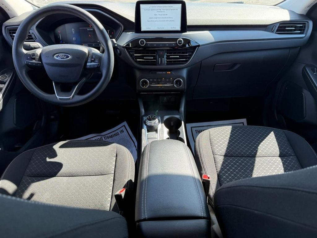 Used 2025 Ford Escape Active AWD/4WD image 12