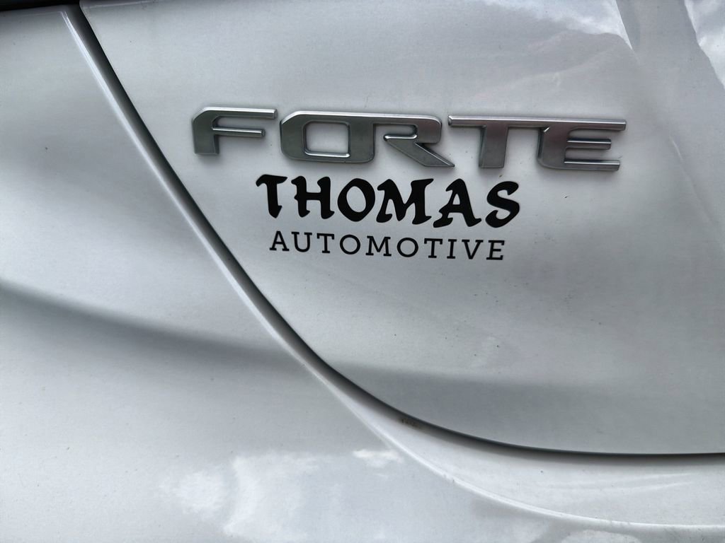 Used 2022 Kia Forte GT-Line w/ GT-Line Premium Package FWD image 37