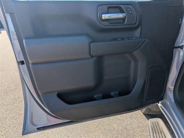 New 2025 Chevrolet Silverado 2500 Custom image 9