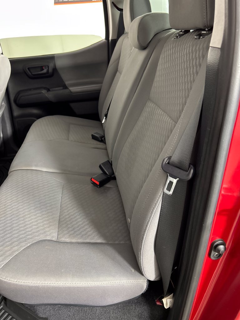 Used 2021 Toyota Tacoma SR AWD/4WD image 18