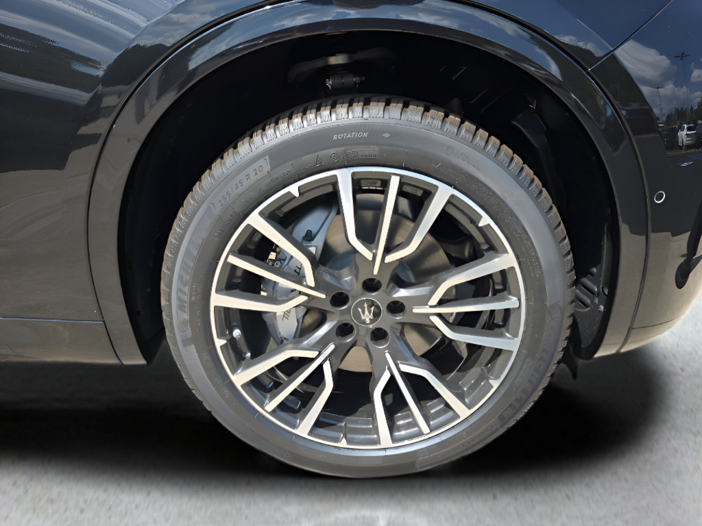 New 2025 Maserati Grecale Modena AWD/4WD image 13