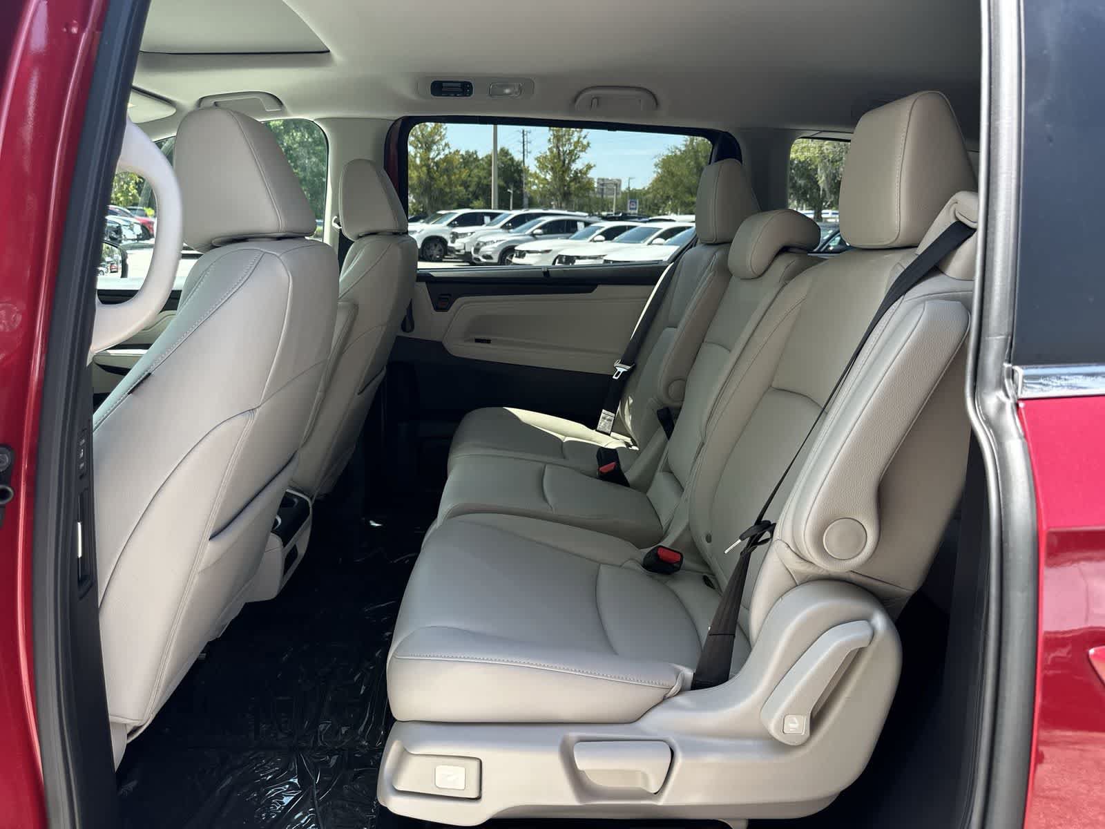 New 2027 Honda Odyssey EX-L image 15
