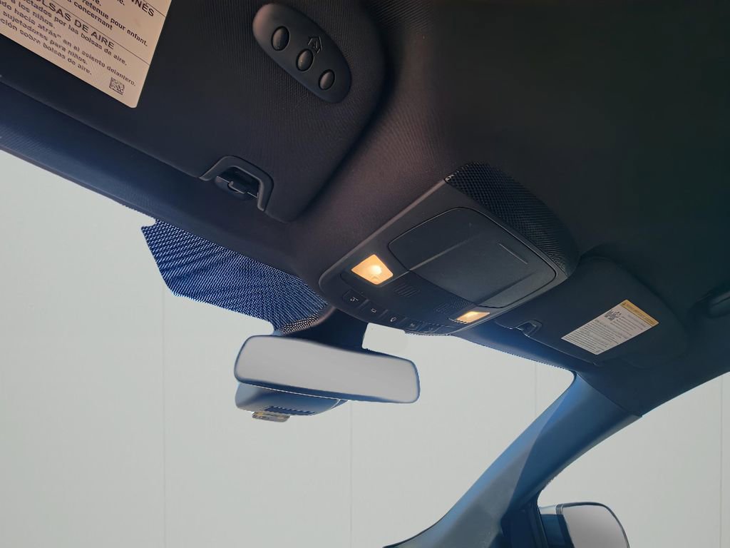 Used 2020 Ford Edge ST-Line w/ Cold Weather Package AWD/4WD image 25