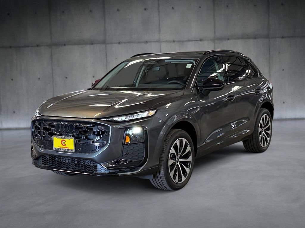New 2026 Audi Q3 quattro 2.0T