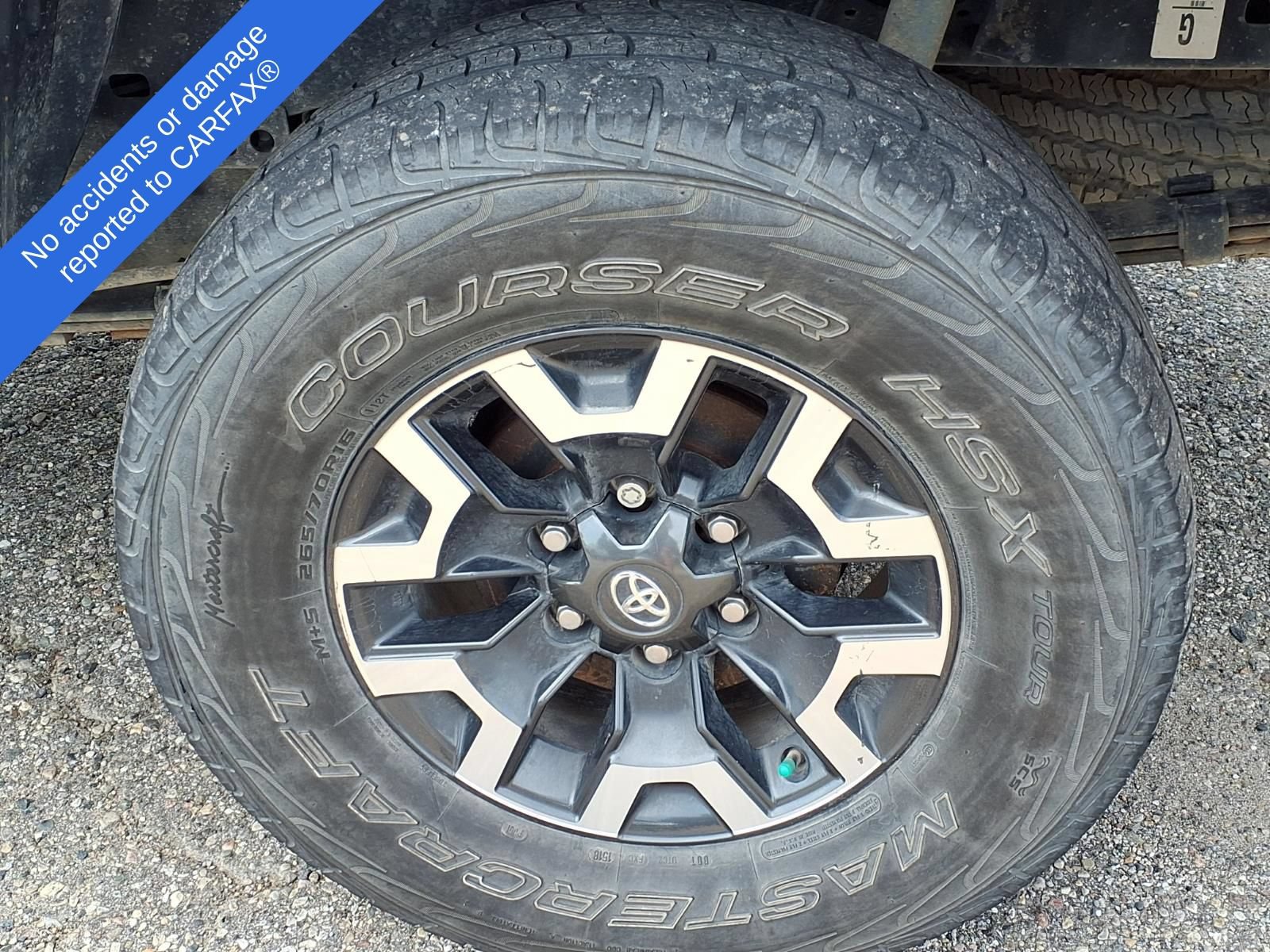 Used 2022 Toyota Tacoma TRD Off-Road AWD/4WD image 8