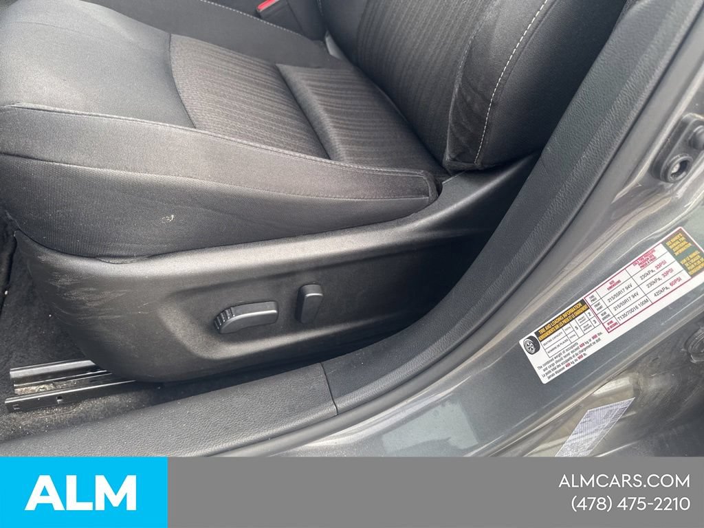Used 2025 Nissan Altima 2.5 SV FWD image 24