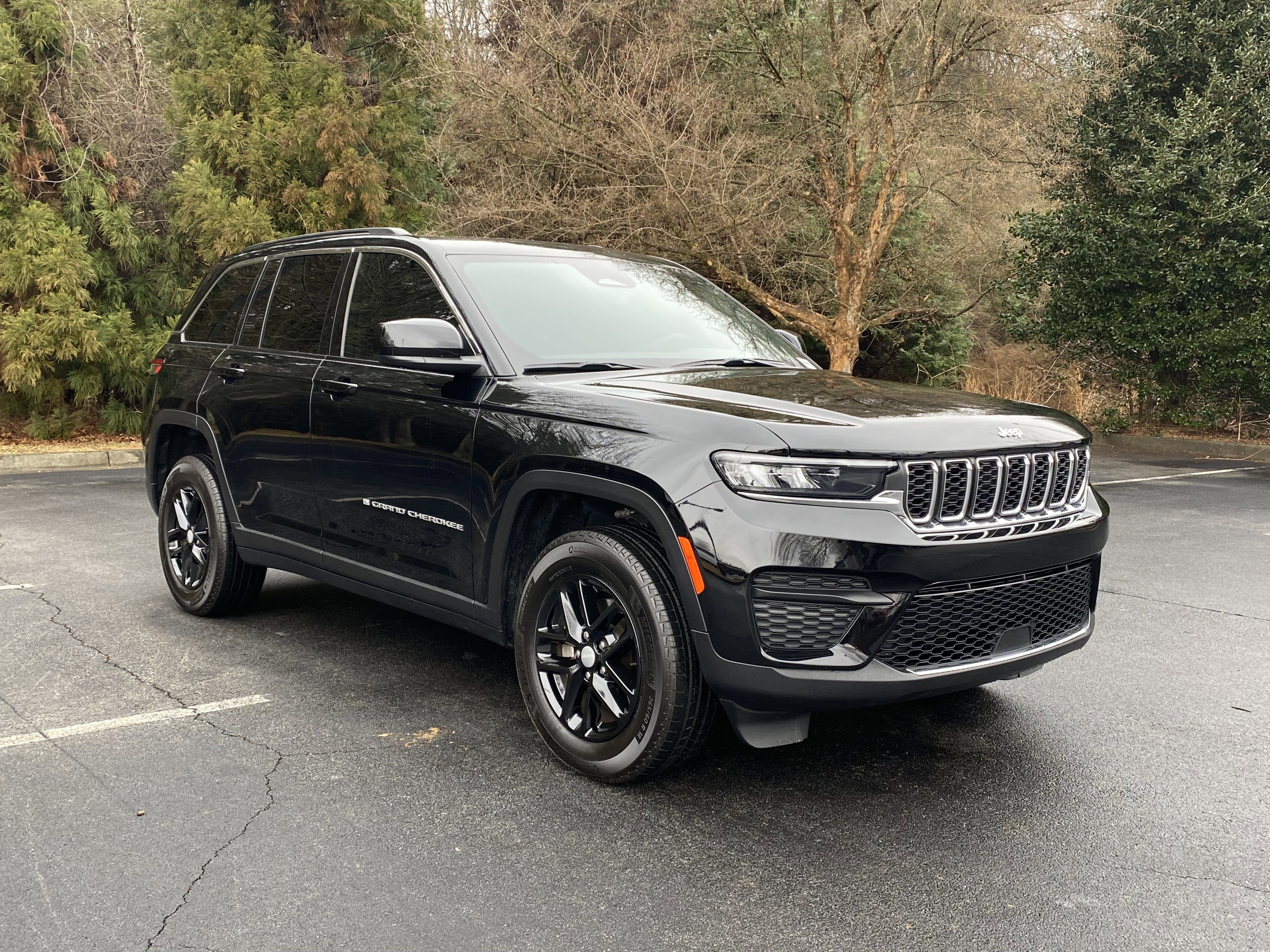 Used 2025 Jeep Grand Cherokee Laredo X video 2