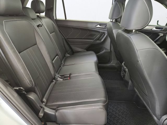 Used 2024 Volkswagen Tiguan SE R-Line AWD/4WD image 25