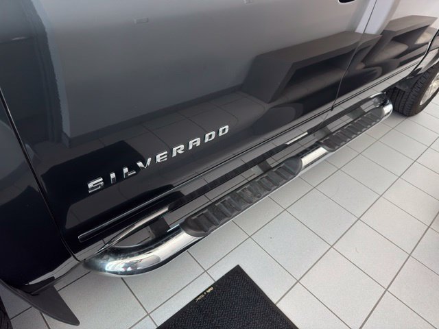 Used 2017 Chevrolet Silverado 1500 LT w/ All Star Edition AWD/4WD image 33
