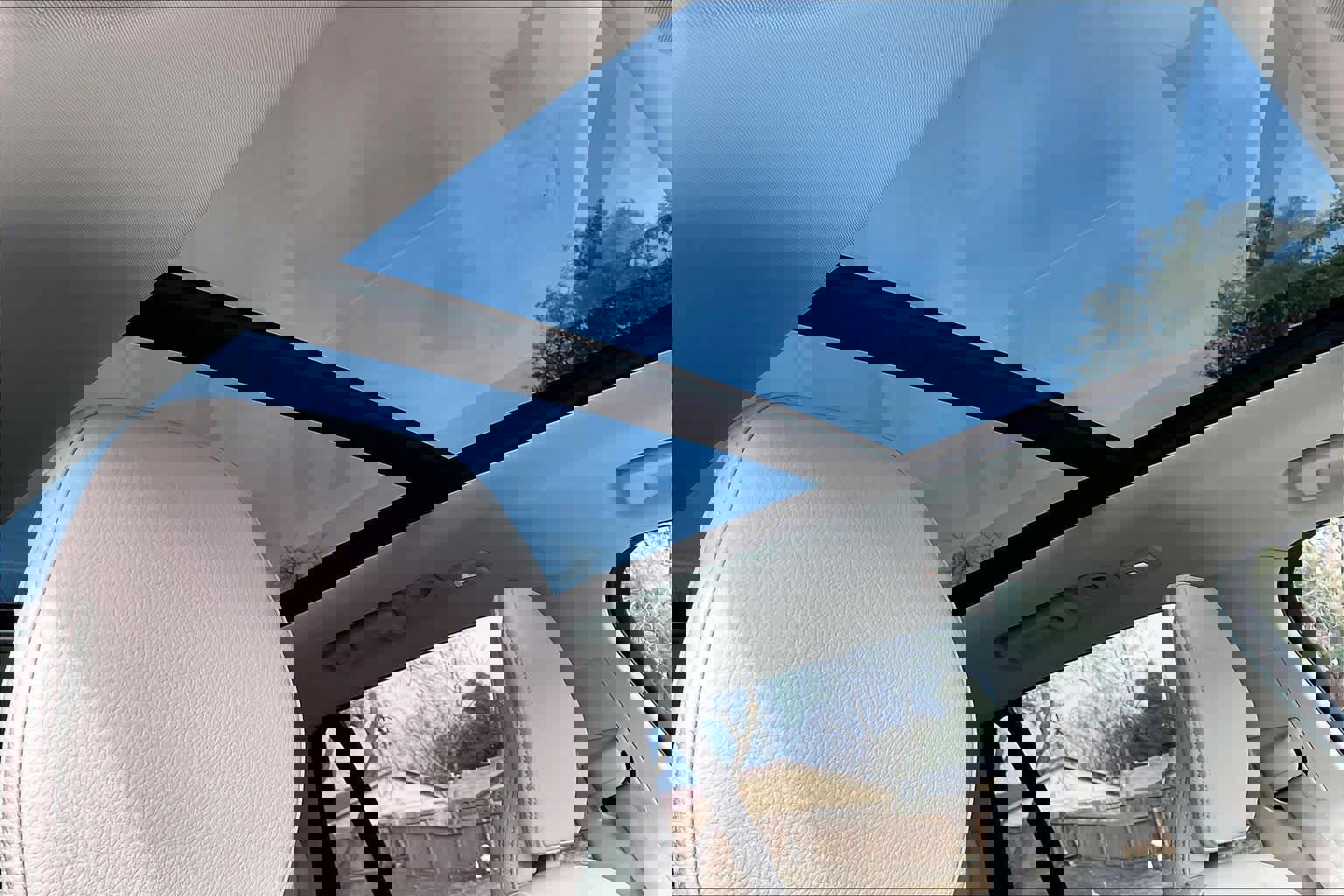 Used 2023 Volvo XC90 T8 Plus w/ Protection Package Premier image 25