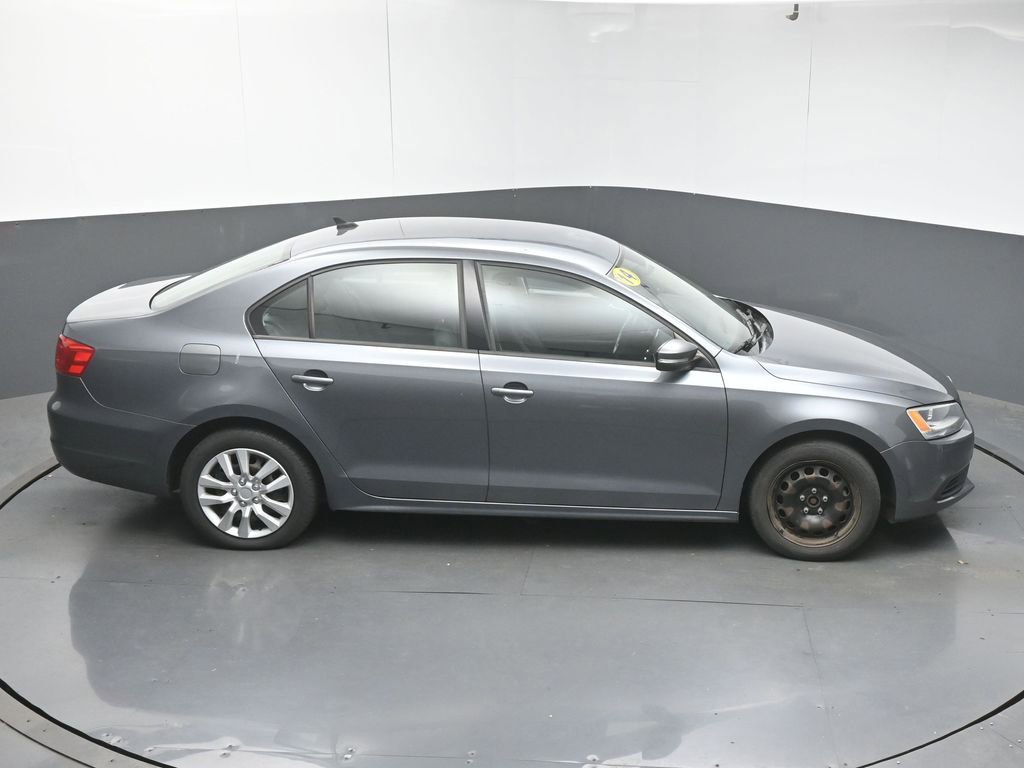 Used 2014 Volkswagen Jetta SE FWD image 48