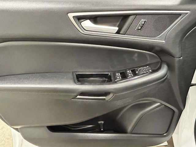 Used 2020 Ford Edge SEL FWD image 12