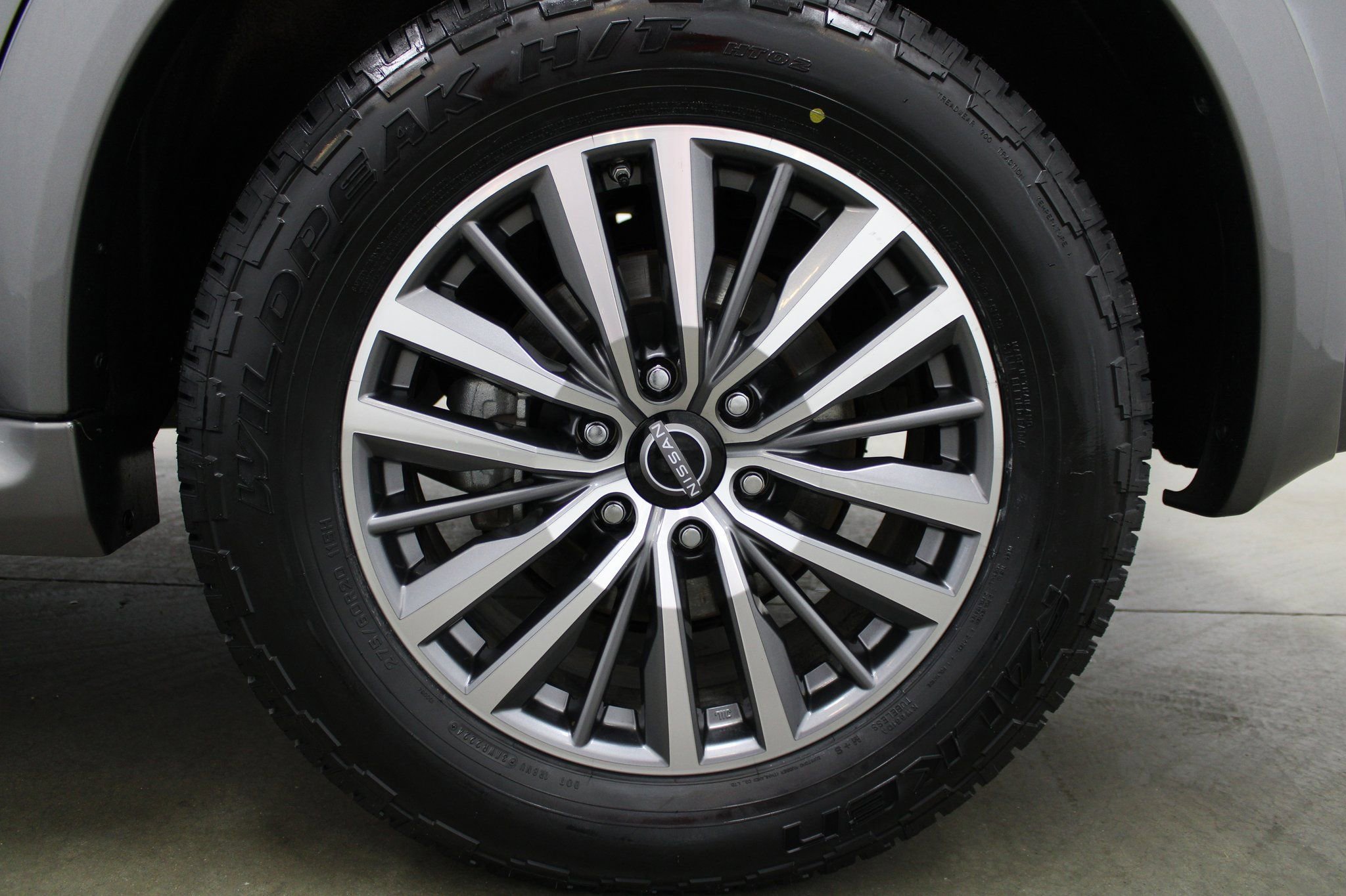 Used 2024 Nissan Armada SL image 8