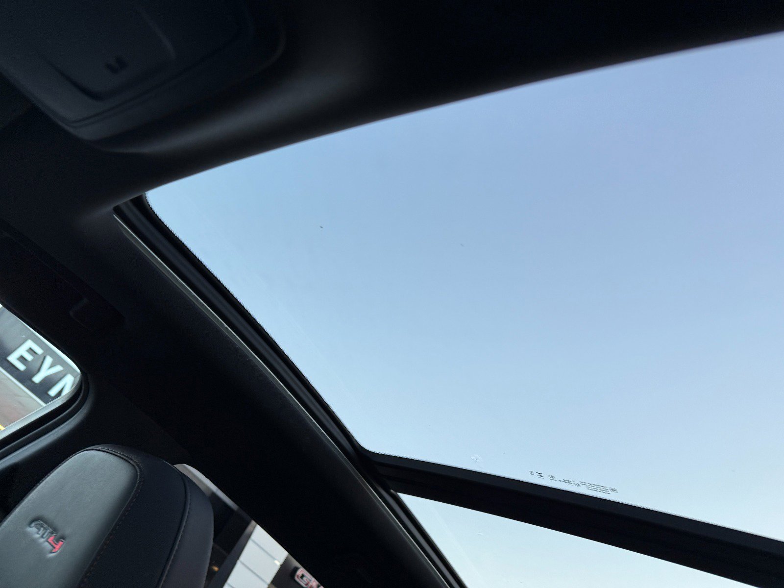 New 2026 GMC Terrain AT4 w/ LPO, Floor Liner Package image 32