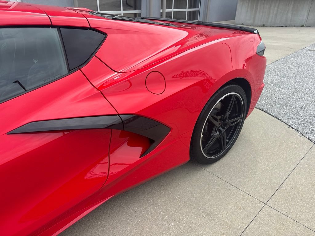 Used 2024 Chevrolet Corvette Stingray Coupe w/ 1LT RWD image 12