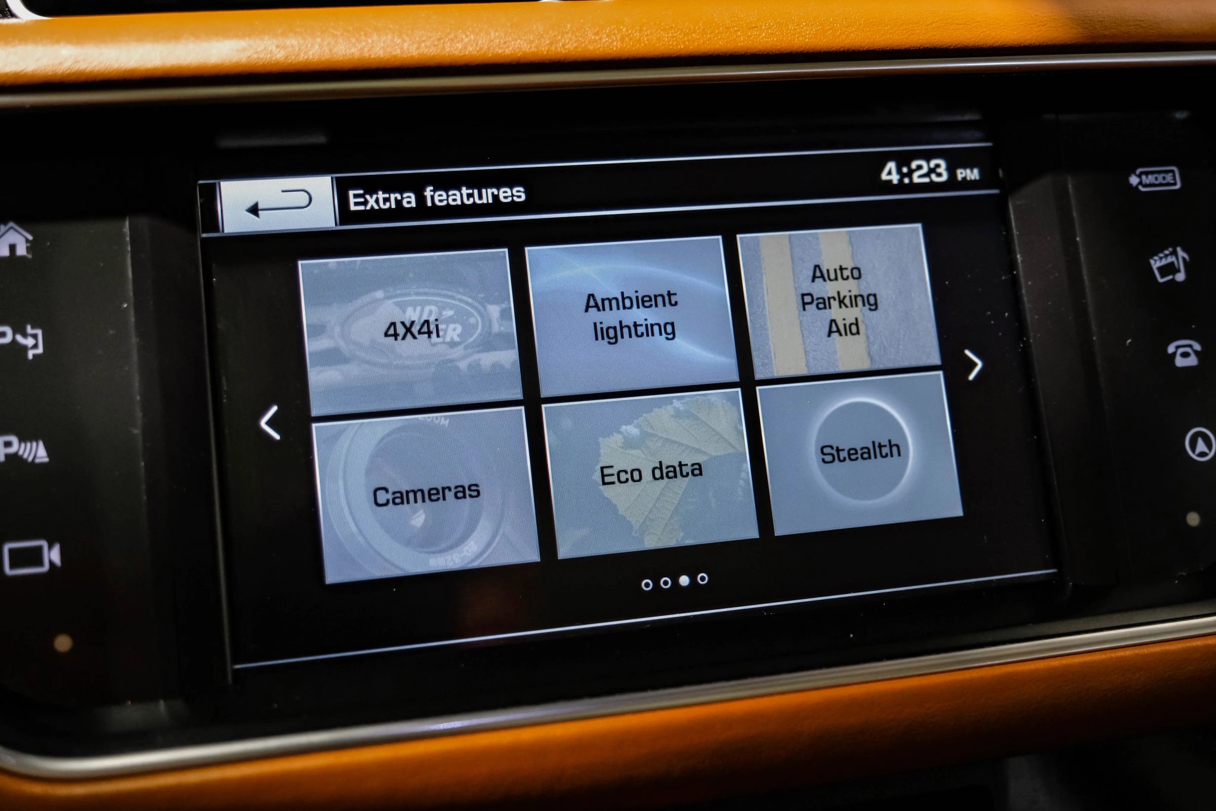 Used 2016 Land Rover Range Rover Autobiography image 41