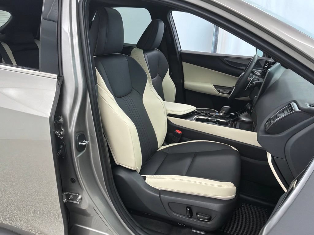 Used 2024 Lexus NX 350h AWD image 44