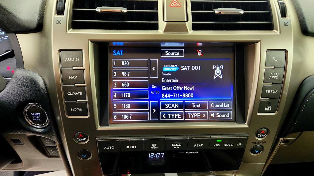 Used 2020 Lexus GX 460 Premium w/ Premium Package AWD/4WD image 19