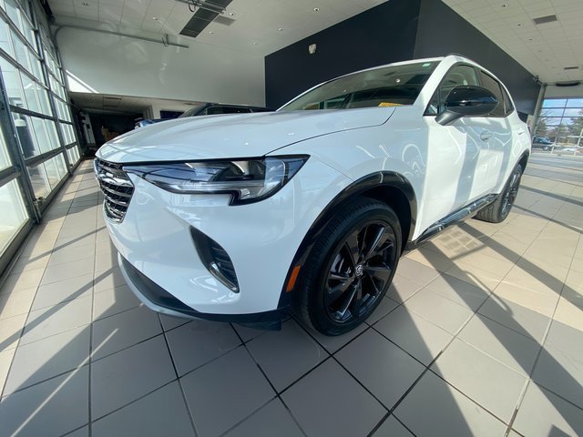 Used 2023 Buick Envision Essence w/ Sport Touring Package image 4
