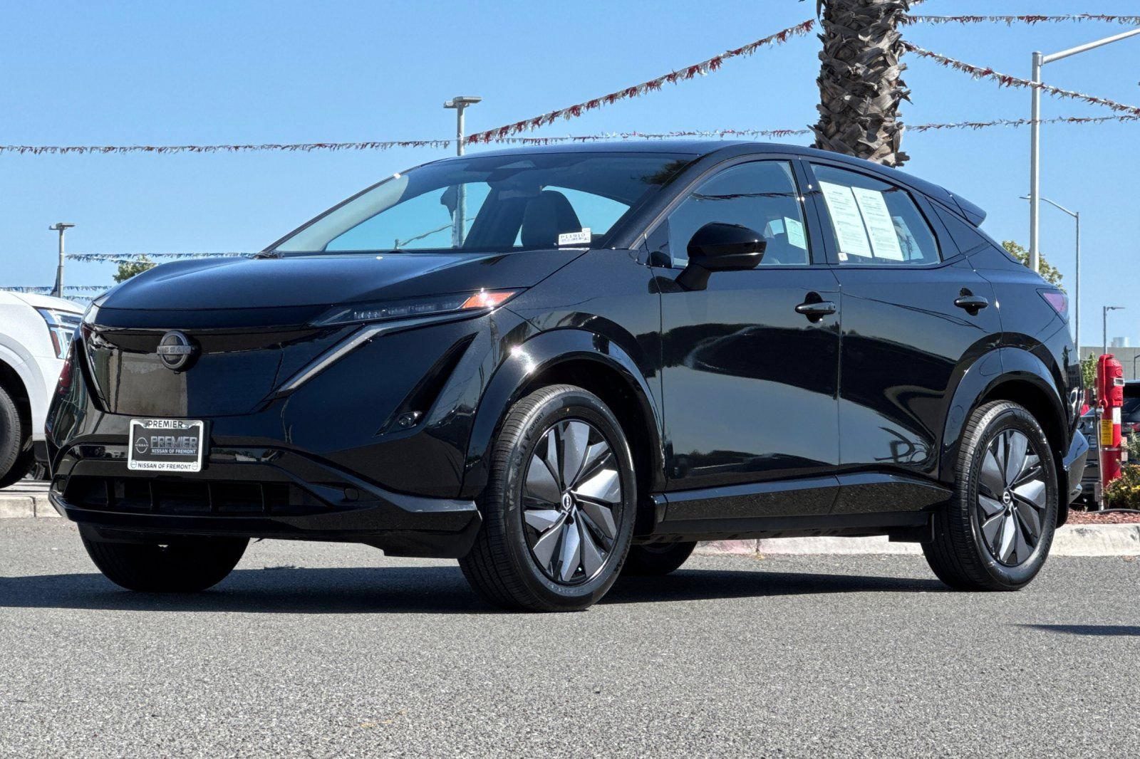 Certified 2023 Nissan Ariya AWD image 8