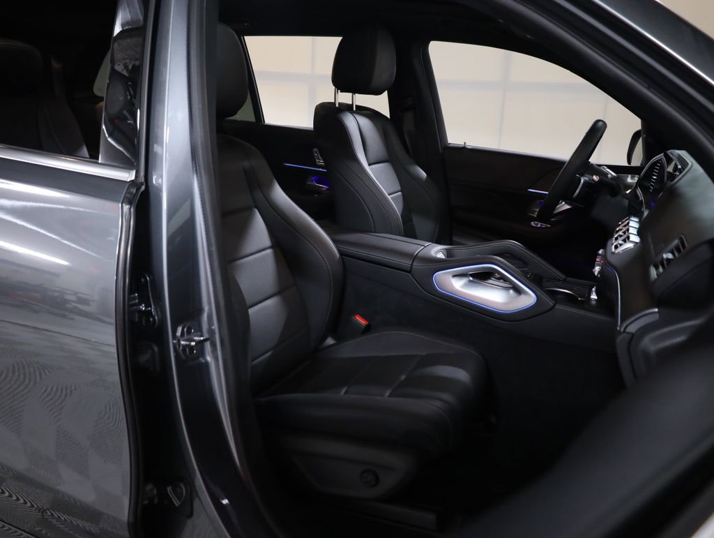 Used 2025 Mercedes-Benz GLS 450 4MATIC image 71