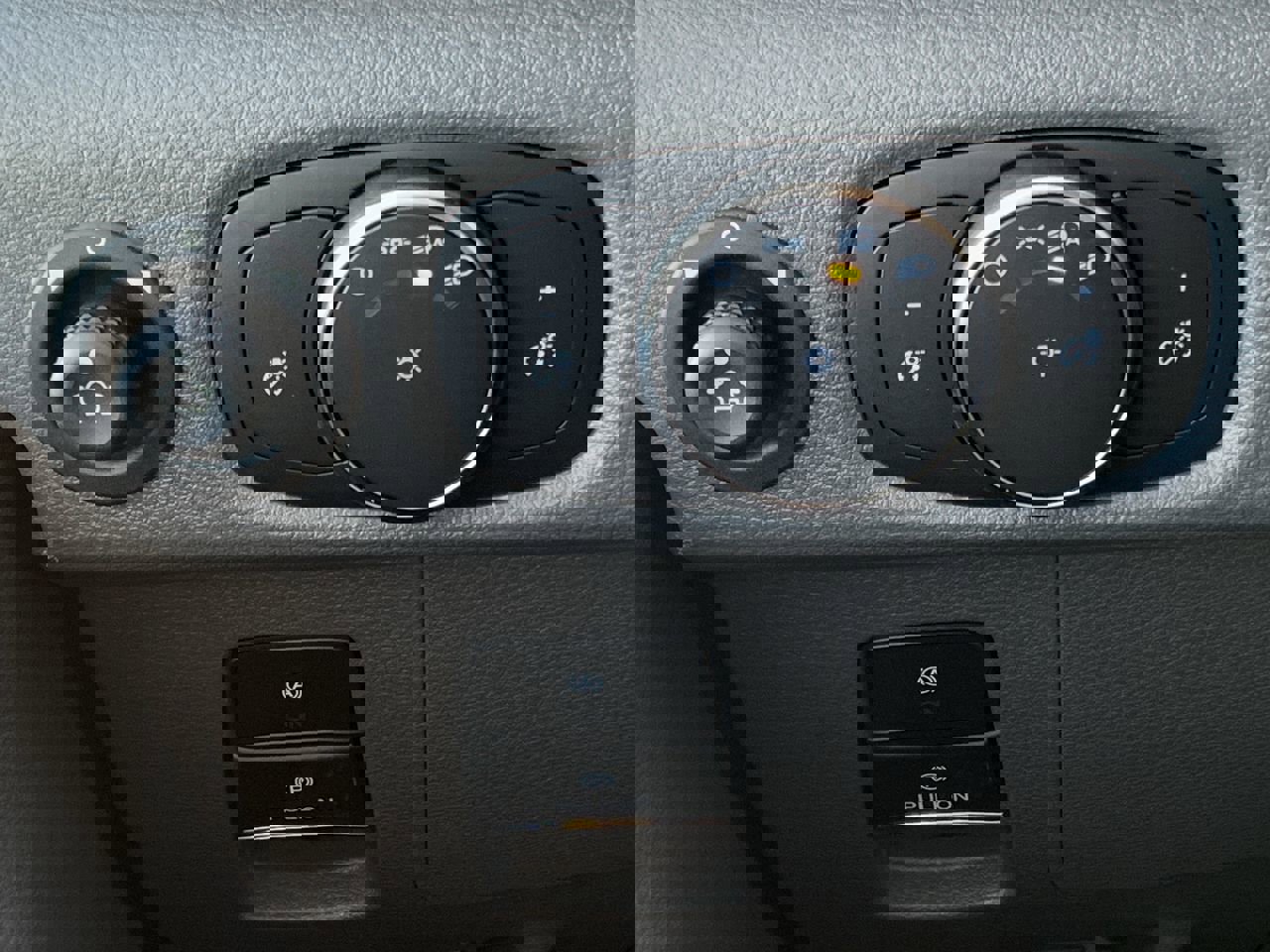 New 2026 Ford Transit 250 148 Medium Roof image 31