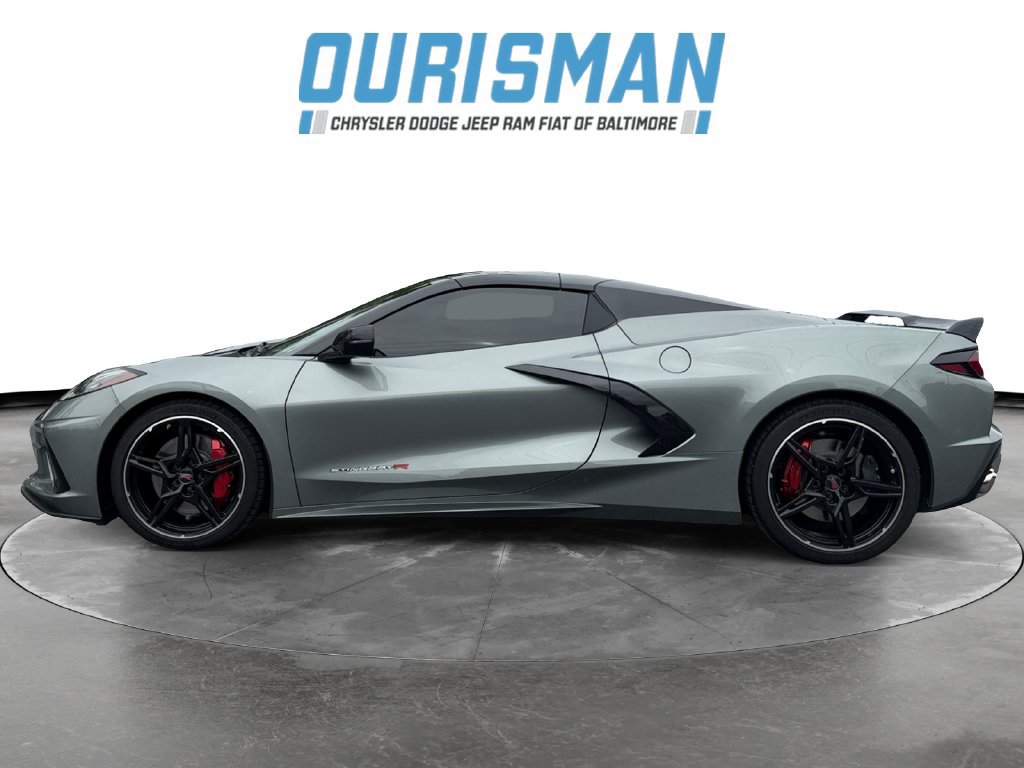 Used 2022 Chevrolet Corvette Stingray Premium Conv w/ Z51 Performance Package RWD image 3