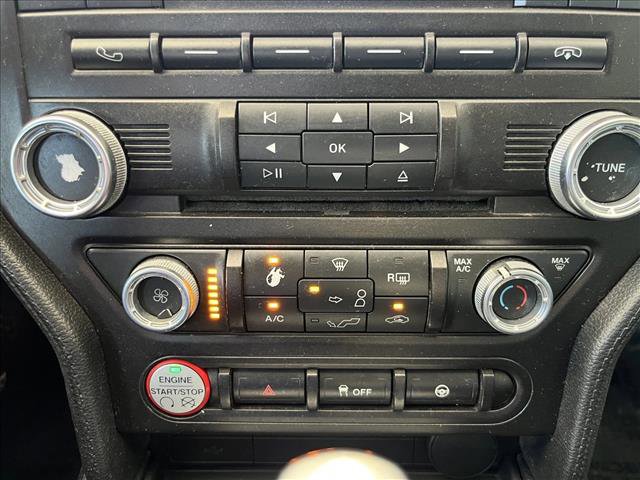 Used 2016 Ford Mustang Convertible image 16