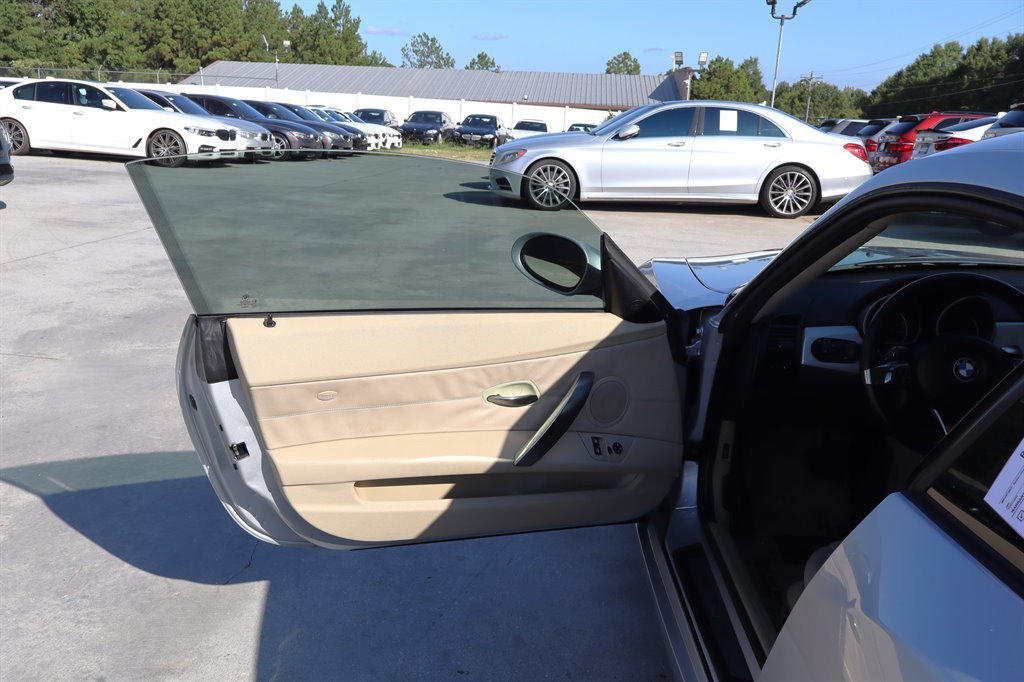 Used 2006 BMW Z4 3.0si RWD image 23