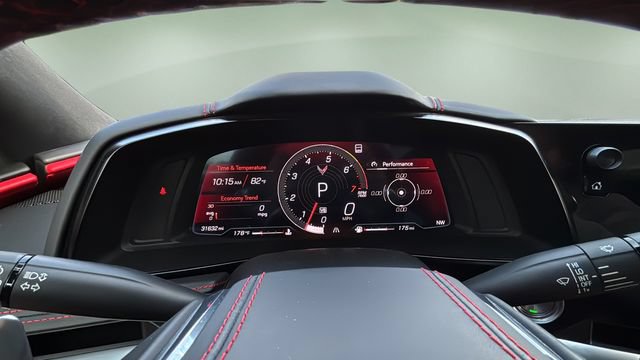 Used 2022 Chevrolet Corvette Stingray Premium Cpe w/ Z51 Performance Package RWD image 16