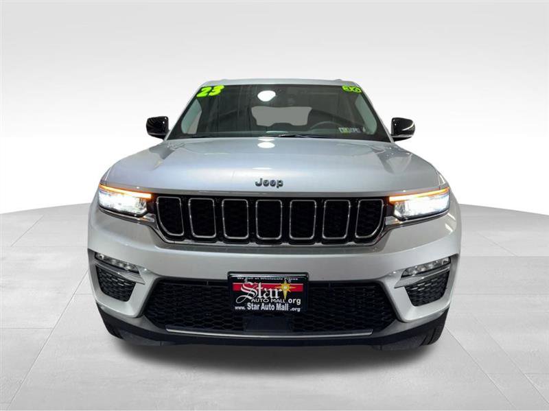 Used 2023 Jeep Grand Cherokee 4WD 4xe image 2