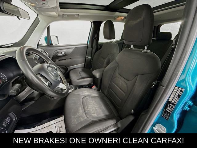 Used 2021 Jeep Renegade Latitude w/ Sun & Sound Group image 20