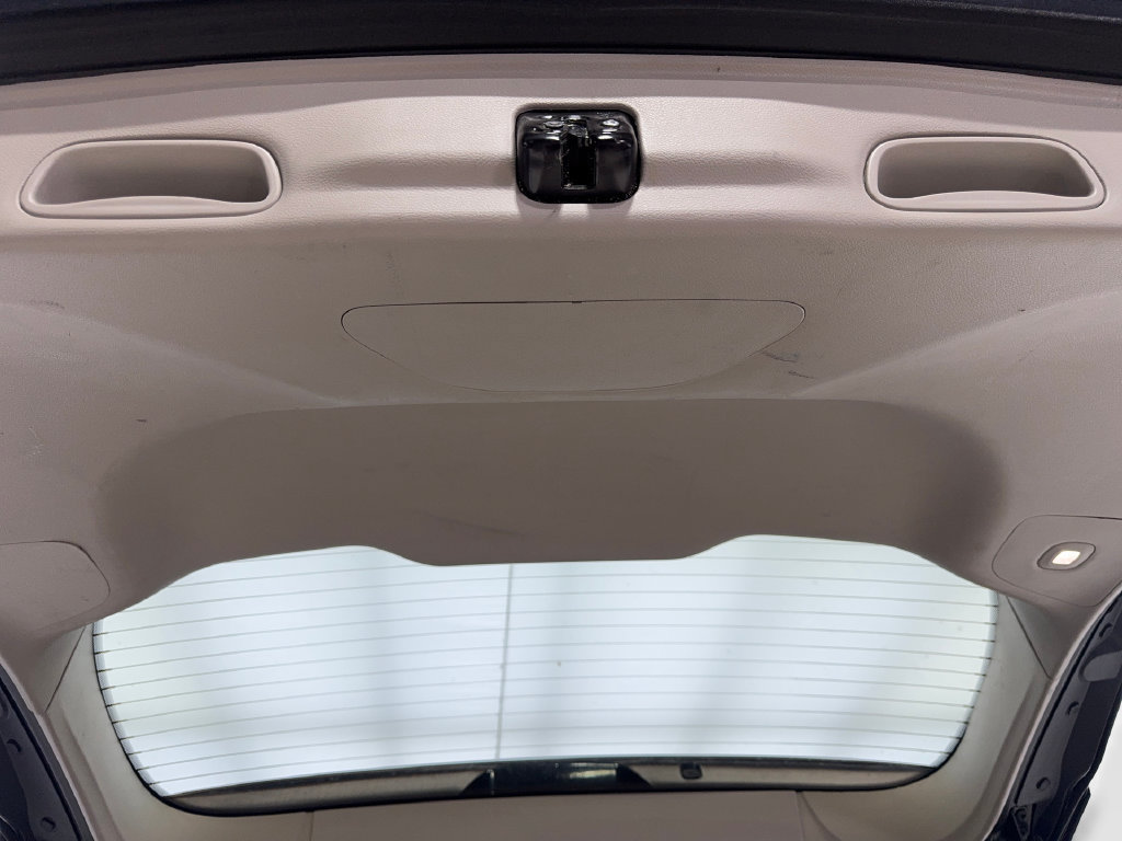 Used 2022 Chrysler Pacifica Limited FWD image 88