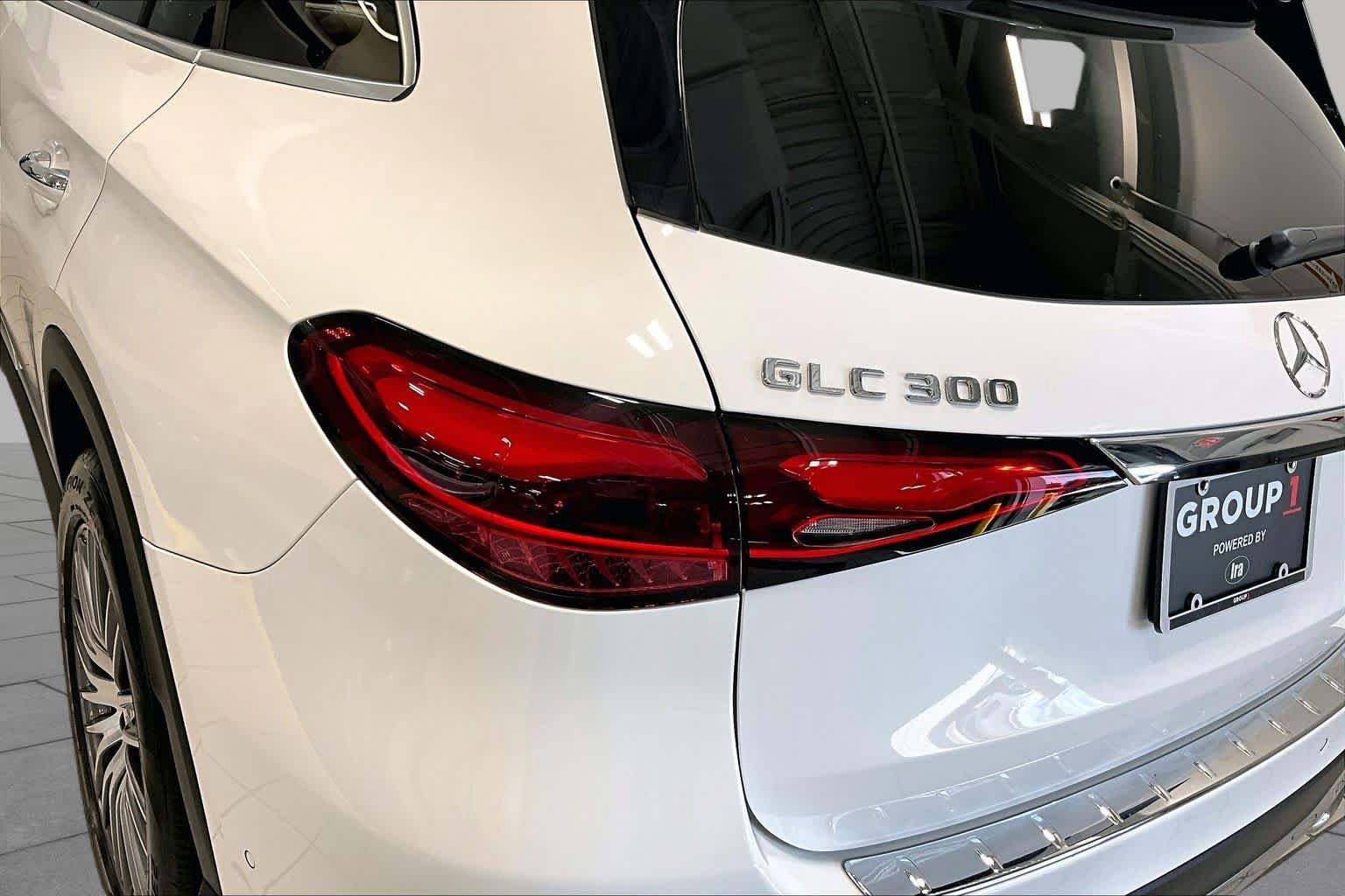 Used 2023 Mercedes-Benz GLC 300 4MATIC image 27