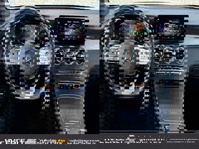 Used 2022 Mercedes-Benz GLC 300 image 12