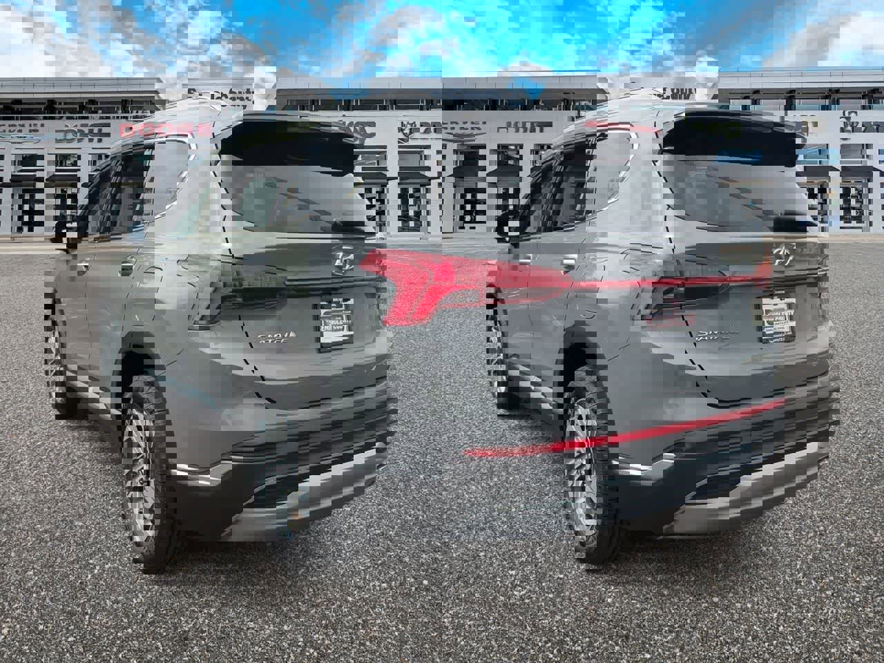 Used 2021 Hyundai Santa Fe SEL w/ Convenience Package image 6