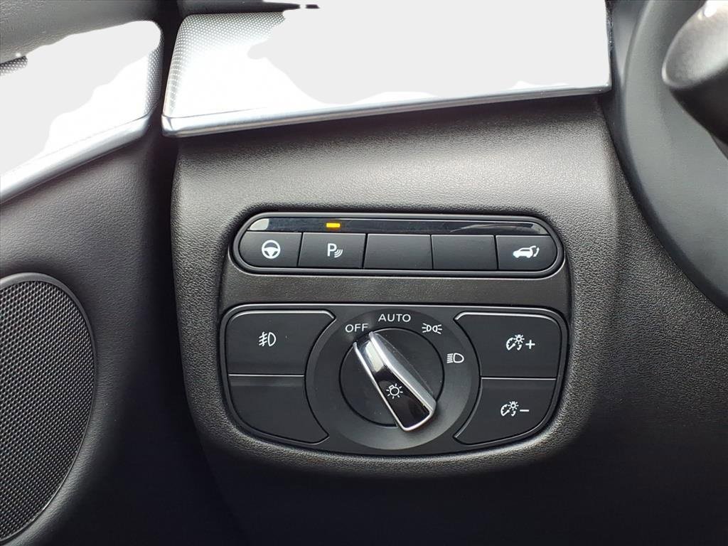 Used 2021 INFINITI QX50 Luxe image 27