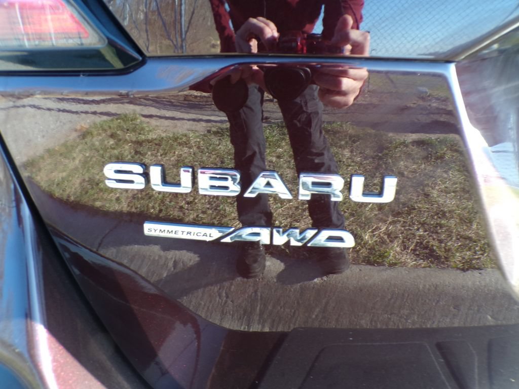 Used 2024 Subaru Outback Touring AWD/4WD image 4