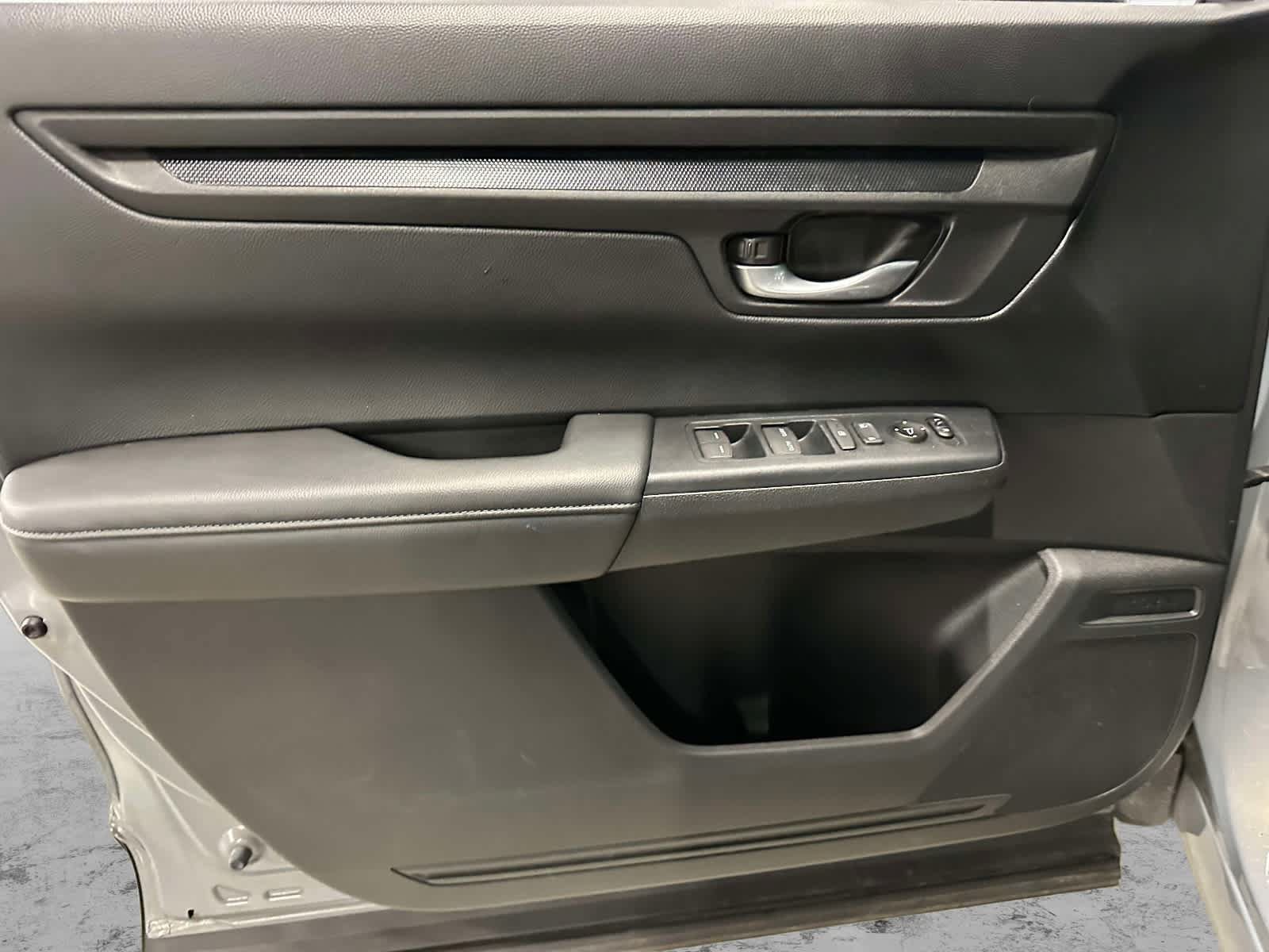 Used 2024 Honda CR-V EX image 18